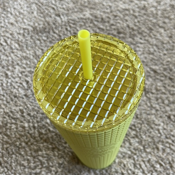 LIKE NEW RARE MATTE YELLOW STARBUCKS TUMBLER - Picture 2 of 5